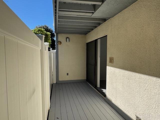 2388 Altisma Way, Carlsbad CA: https://media.crmls.org/mediaz/a4ecf1c0-dd61-476b-ac11-8e0fe1e49dec.jpg