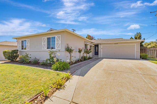 1040 Linda Drive, Campbell CA: https://media.crmls.org/mediaz/a4efb7ac-82a4-44b5-b7a6-aed8ad097c71.jpg