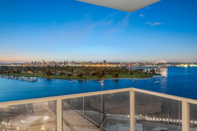 Detail Gallery Image 2 of 74 For 1820 Avenida Del Mundo #1507,  Coronado,  CA 92118 - 3 Beds | 2 Baths