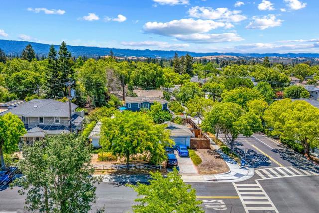3160 Waverley Street, Palo Alto CA: https://media.crmls.org/mediaz/a4eff251-30e6-4117-8e69-57a1245ed53d.jpg