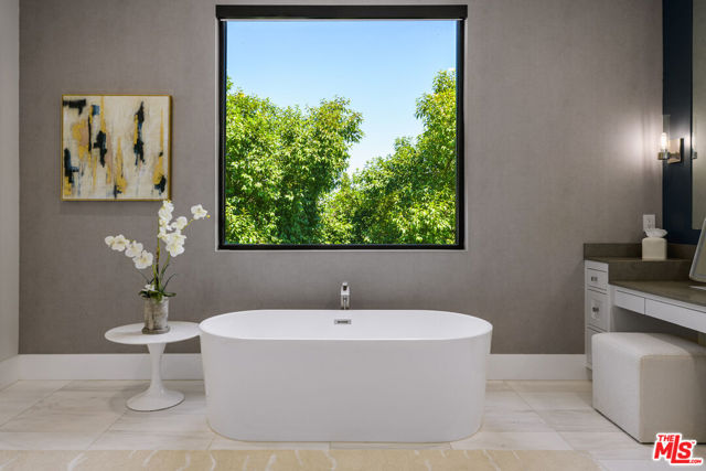 Image 22 of 50 For 5412 Aldea Avenue