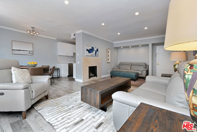 Drew Fenton | 2345 Roscomare Road Los Angeles CA | MLS: 7357472