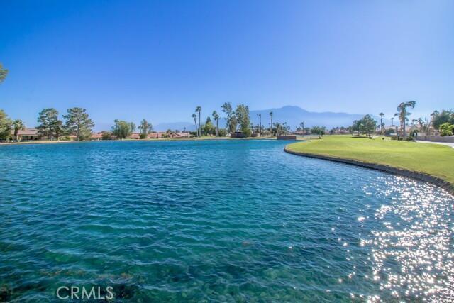 9649 Spyglass Avenue, Desert Hot Springs CA: https://media.crmls.org/mediaz/a4f2d9d8-023f-428f-b5a4-930339c21fd7.jpg