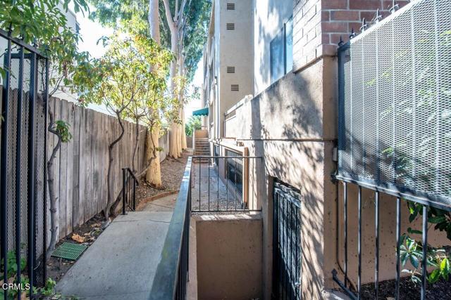 Detail Gallery Image 33 of 59 For 424 Oak St #139,  Glendale,  CA 91204 - 2 Beds | 2 Baths