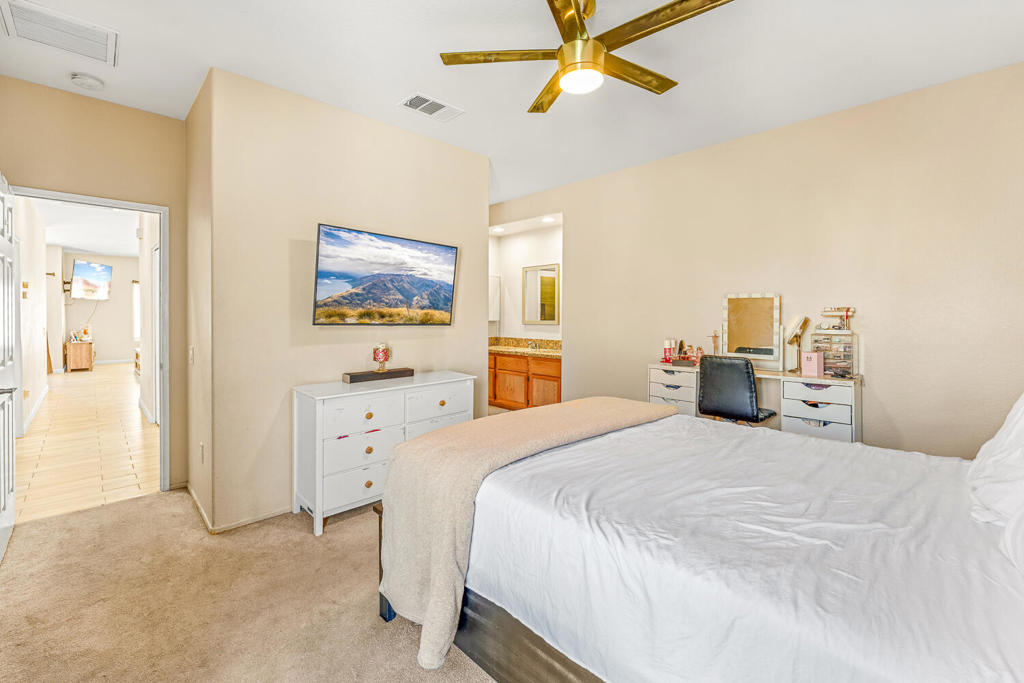 MLS #219126265DA image #18