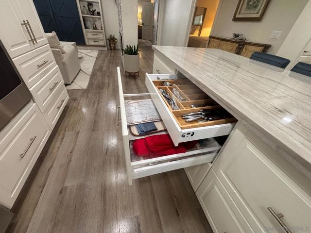 1930 W San Marcos Blvd, San Marcos CA: https://media.crmls.org/mediaz/a4f72261-2d18-4e94-a038-84f75c5bb952.jpg
