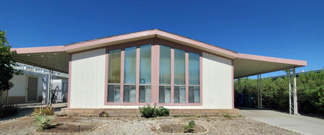 94 Armenia Drive, Cathedral City CA: https://media.crmls.org/mediaz/a4f8e80b-4346-4dcc-a7e0-8309ec133259.jpg