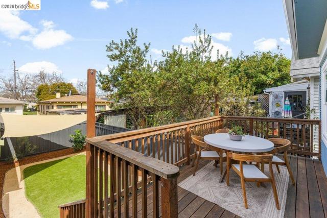 Image 34 of 52 For 1072 57th St