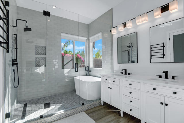 Image 15 of 40 For 43179 Corte Del Oro