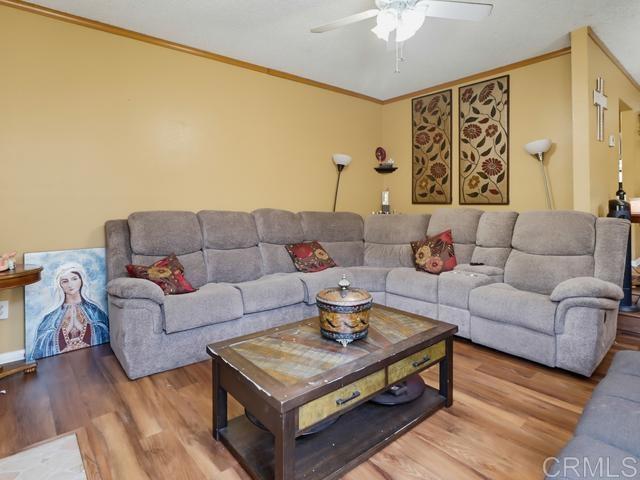 5949 Tonawanda Dr, San Diego, CA 92139 photo 7