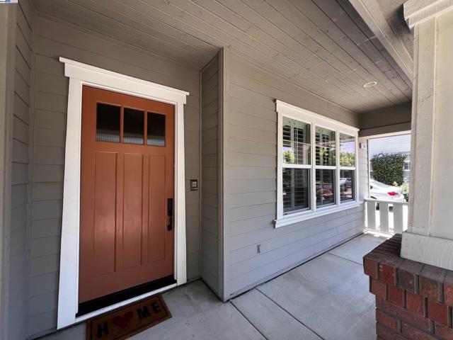 2344 Treadwell St, Livermore CA: https://media.crmls.org/mediaz/a4fbf9b0-5353-4eb6-aef8-0b561eede5b2.jpg