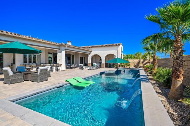 54805 Northern Dancer Drive, La Quinta CA: https://media.crmls.org/mediaz/a4fd7629-f71e-4751-afdd-76692c1360e6.jpg