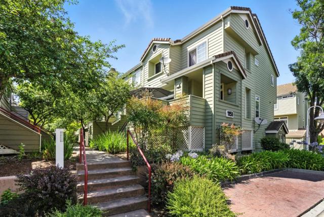 1151 La Rochelle Terrace, Sunnyvale CA: https://media.crmls.org/mediaz/a4fda7d5-6691-479f-bad9-b825d6834d40.jpg