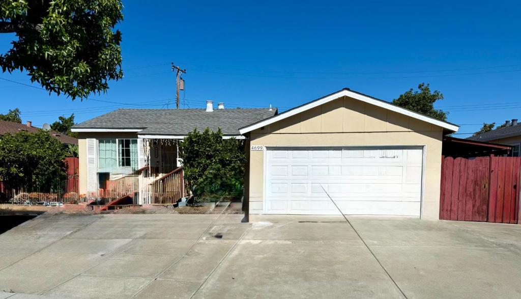4699 Snead Drive