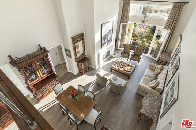 1650 Veteran Avenue, Los Angeles CA: https://media.crmls.org/mediaz/a4ffab4c-a93f-43f2-bc25-9ab2df8a2021.jpg