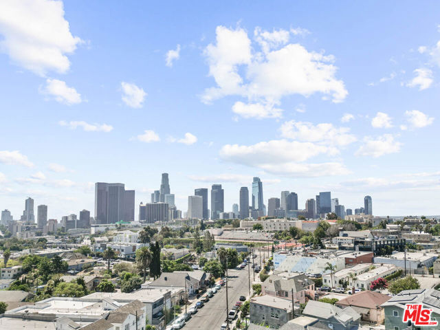 1605 Council Street, Los Angeles, California 90026, 3 Bedrooms Bedrooms, ,1 BathroomBathrooms,Single Family Residence,For Sale,Council,24425261