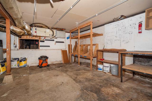 147 Mildred Way, El Cajon CA: https://media.crmls.org/mediaz/a5014cb7-4858-42ed-a267-d5a6c71a39a3.jpg