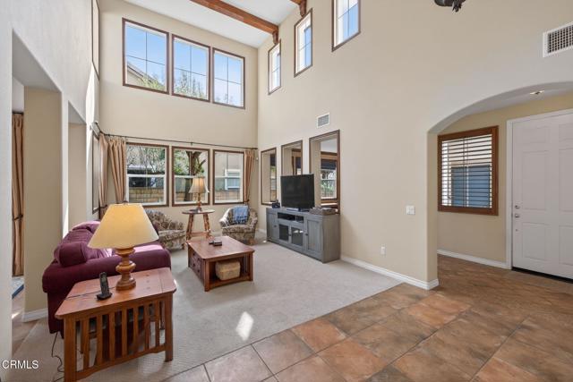 Detail Gallery Image 6 of 78 For 650 Charleston Pl, Ventura,  CA 93004 - 4 Beds | 3 Baths