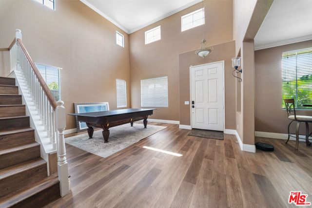 11501 Trailrun Court, Riverside CA: https://media.crmls.org/mediaz/a501c8d3-1959-4639-969d-4d38c1e50a03.jpg