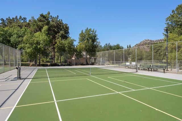 10347 WOODROSE AVE, Santee CA: https://media.crmls.org/mediaz/a5024118-02a9-4376-8850-ce0274038af6.jpg