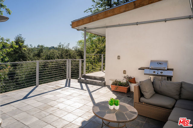 2388 Kimridge Road photo 50