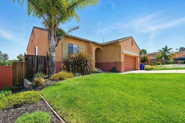 23022 Palazzo Del Kayla, Hayward CA: https://media.crmls.org/mediaz/a504b557-d53e-4291-9fda-905d6ab12471.jpg