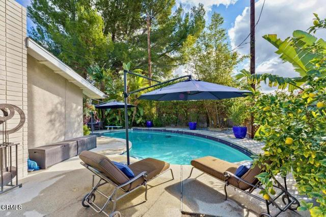 Detail Gallery Image 20 of 29 For 9212 Creemore Dr, La Crescenta,  CA 91214 - 3 Beds | 2/1 Baths