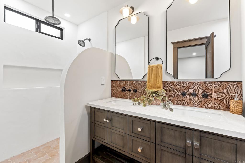 4436 Bancroft Street - photo 18