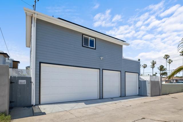 839 Reed Avenue, Pacific Beach (San Diego) CA: https://media.crmls.org/mediaz/a508bbf1-34c4-4c58-aea8-f121e649a754.jpg