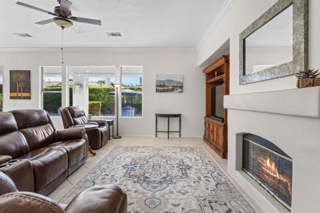 74629 Lavender Way, Palm Desert CA: https://media.crmls.org/mediaz/a5090b3c-4a93-4e33-bd60-a0433b4c03c1.jpg