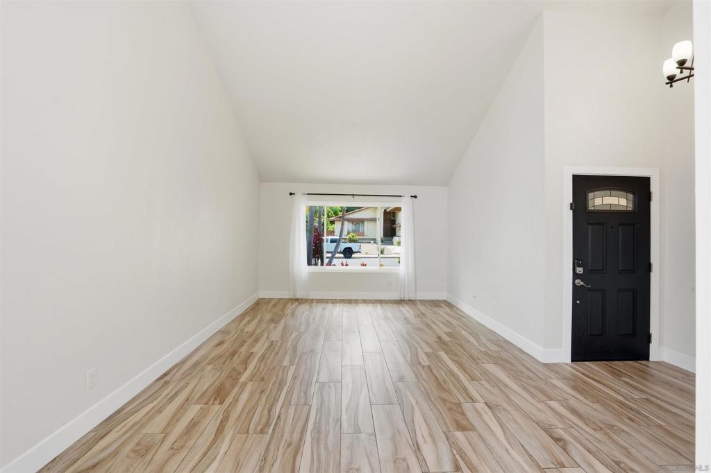 3022 Azahar Court - photo 5