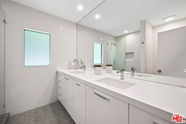 2304 S Toledo Avenue, Palm Springs, CA 92264