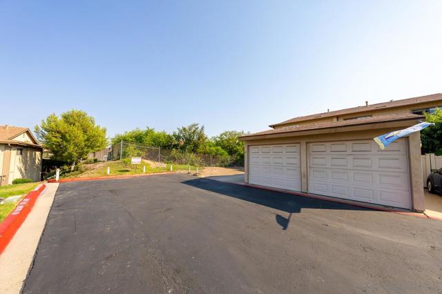 5800 Lake Murray Blvd, La Mesa CA: https://media.crmls.org/mediaz/a50c417f-6d1f-4615-a63a-cf54d27d930d.jpg