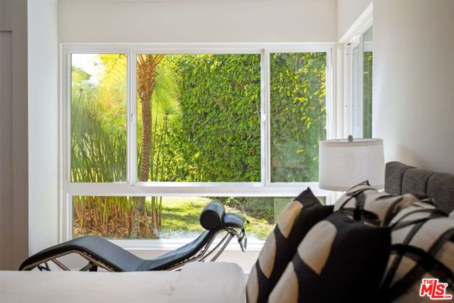 Drew Fenton | 2501 La Condesa Drive Los Angeles CA | MLS: 7163436