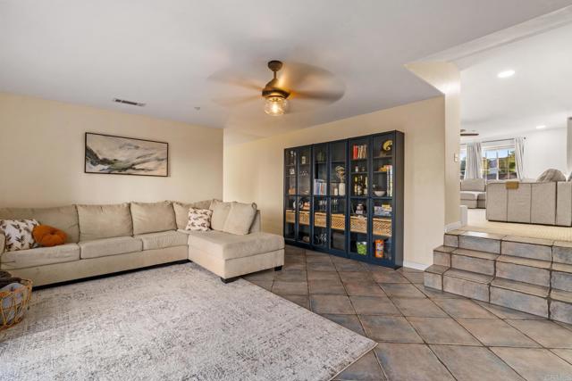 Detail Gallery Image 14 of 58 For 16403 Arena Dr., Ramona,  CA 92065 - 4 Beds | 3/1 Baths