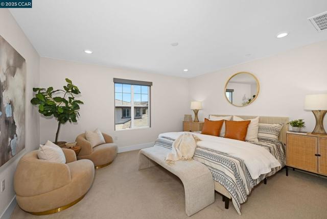 33105 Via Vicenza, San Ramon CA: https://media.crmls.org/mediaz/a50f31cb-abe2-44d2-a0fa-40189a04604c.jpg