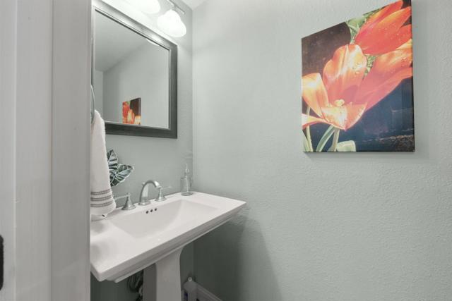 31475 Via Las Rosas, Carmel Valley CA: https://media.crmls.org/mediaz/a5106466-dade-4dbd-872f-0238f9edc4c1.jpg