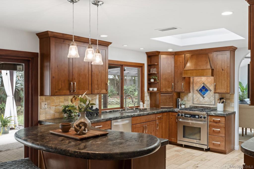 489 La Costa Ave - photo 18