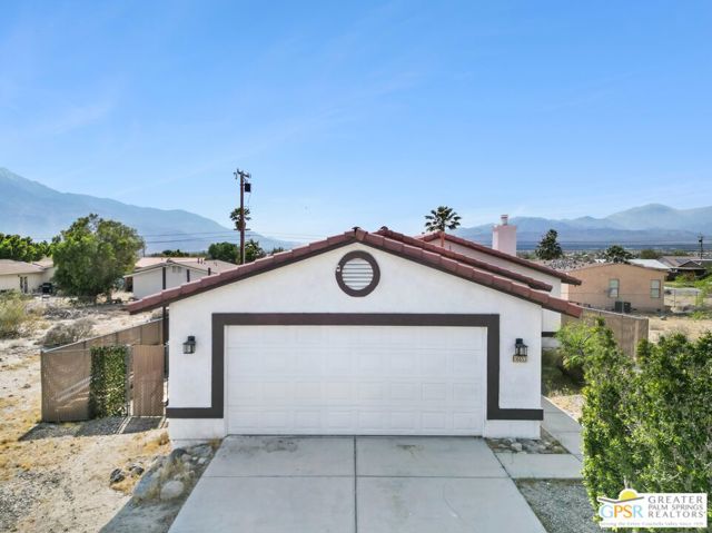 16653 Bubbling Wells Road, Desert Hot Springs CA: https://media.crmls.org/mediaz/a511f453-fd7d-4a74-bfd5-0227656b78df.jpg