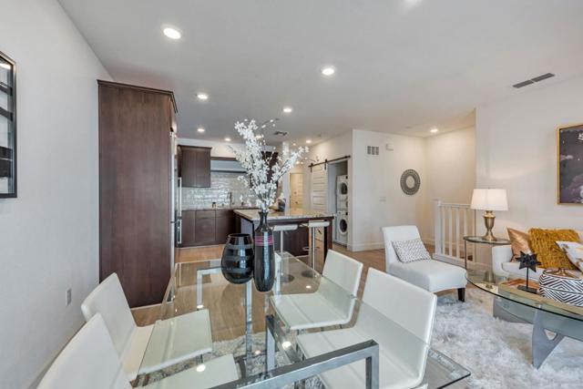 211 Spire, Fremont CA: https://media.crmls.org/mediaz/a5120e1f-ef02-45c7-a8fb-0606baff8338.jpg