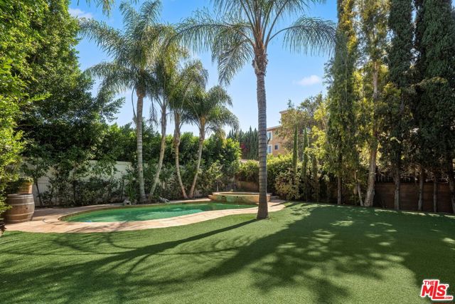 4 Bed Home for Sale in Sherman Oaks, California