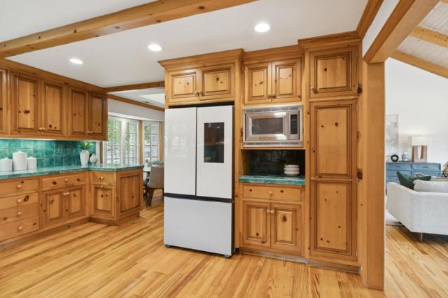 655 Berry Avenue, Los Altos CA: https://media.crmls.org/mediaz/a5122660-25c8-4a91-b96f-9859fea344e3.jpg