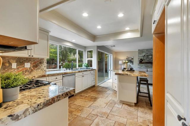 6524 Bose Lane, San Jose CA: https://media.crmls.org/mediaz/a512a4ae-a62b-4210-8635-4d6cfea11ea0.jpg