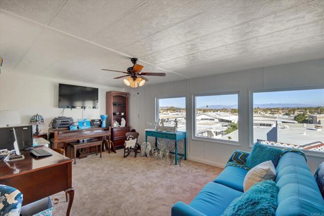 269 Quail Lane, Oceanside CA: https://media.crmls.org/mediaz/a513761b-219c-44db-b81a-9e55a23a0b5f.jpg