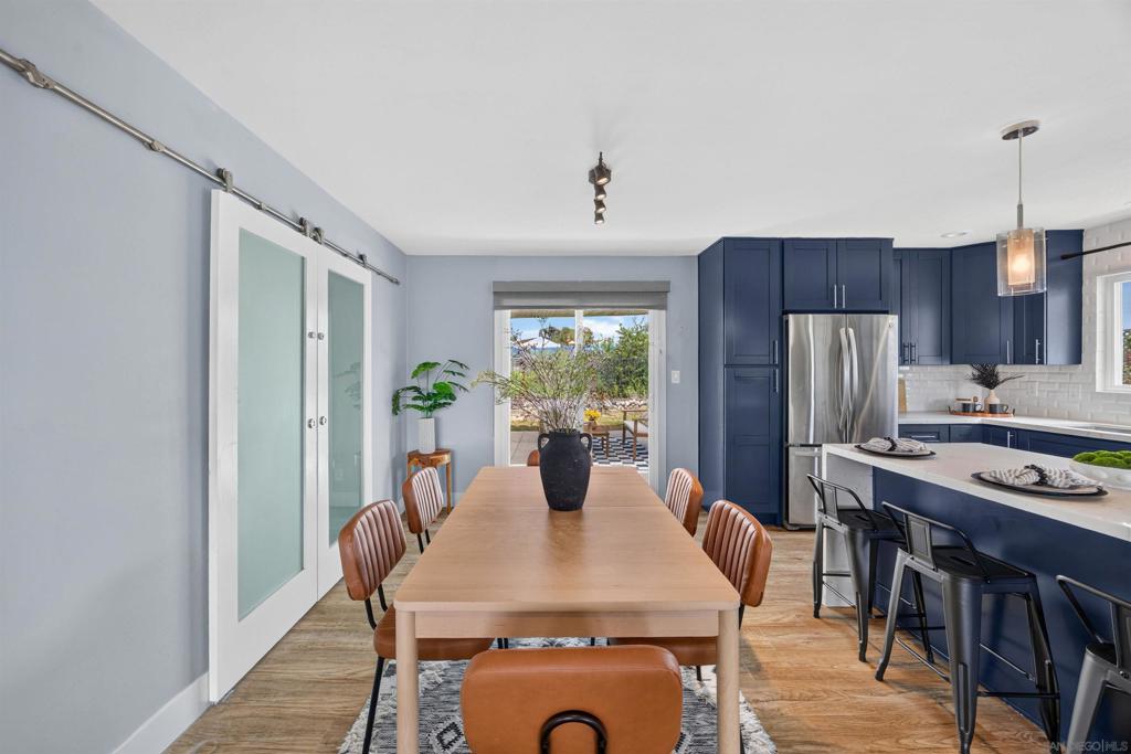 4852 Kings Way - photo 13