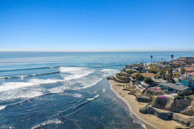1430 Merrill Street, Santa Cruz CA: https://media.crmls.org/mediaz/a513e783-ae03-47cd-b29a-9ca829aa9343.jpg