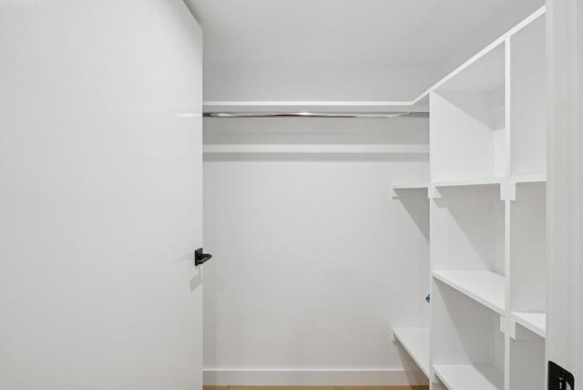 1433 Floribunda Avenue, Burlingame CA: https://media.crmls.org/mediaz/a513fac6-4e1f-466c-85d9-320462944ad7.jpg
