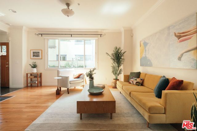 322 Alpine Street, Pasadena CA: https://media.crmls.org/mediaz/a514036d-de3b-4a8b-ab38-94f5e8e14091.jpg