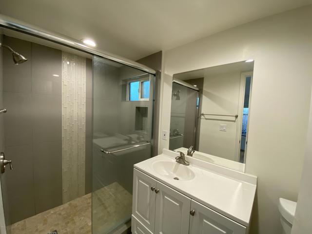 Detail Gallery Image 11 of 12 For 3256 Prospect Ave, Glendale,  CA 91214 - 2 Beds | 1 Baths