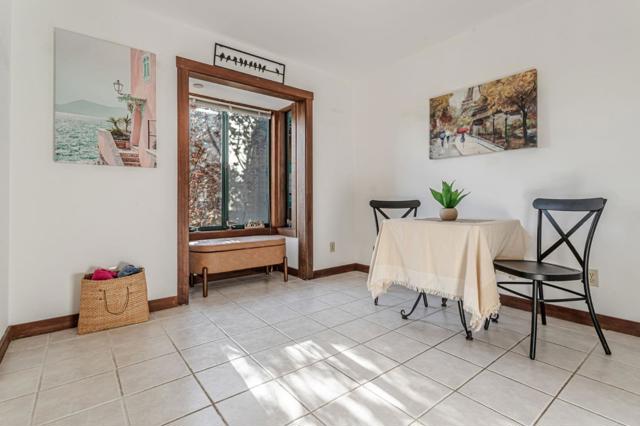323 Broadway, Santa Cruz CA: https://media.crmls.org/mediaz/a51719f0-0cdb-4f17-96bc-e04e9b691ef0.jpg